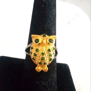 Super cute owl ring Size 7.5🥺